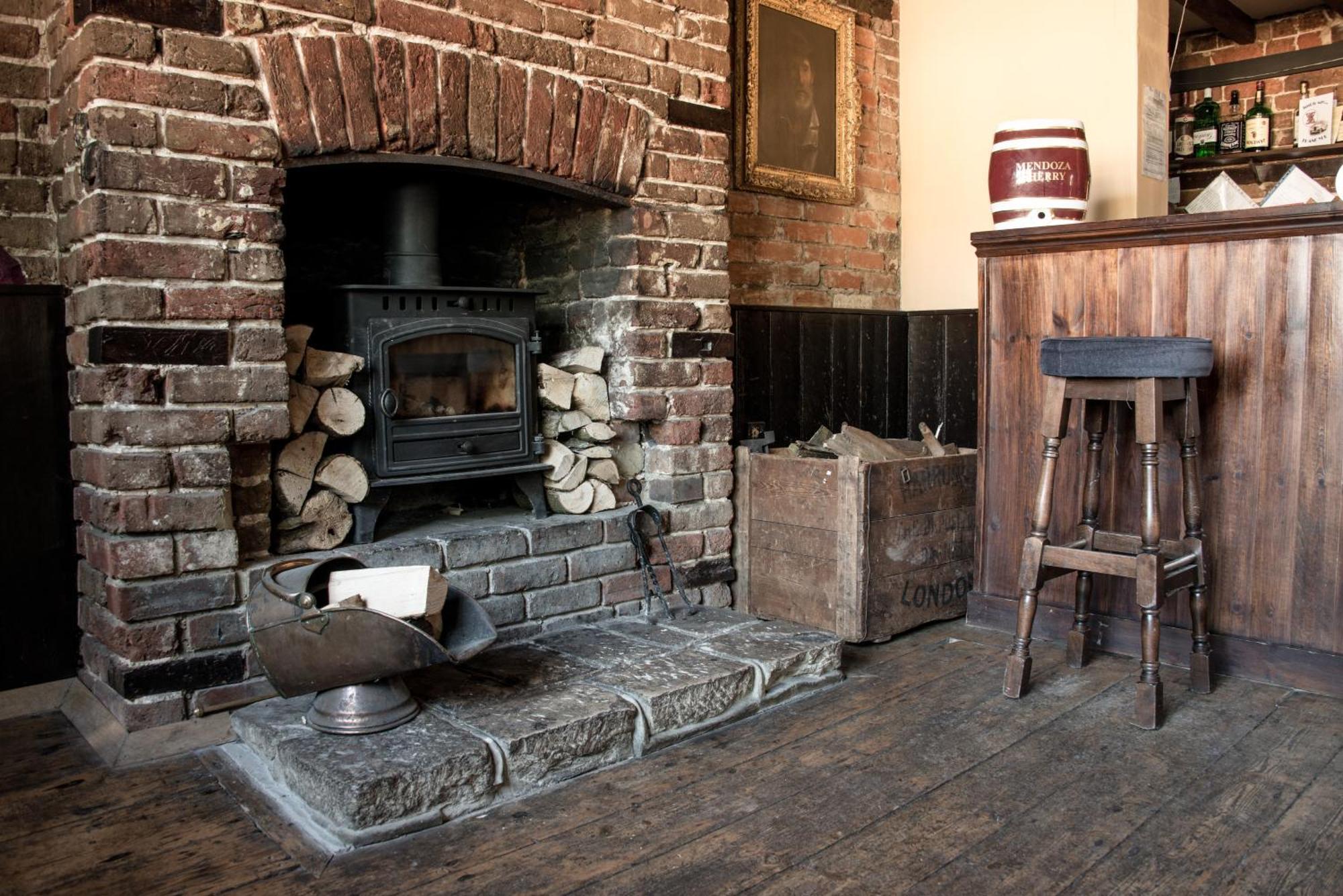 The Dove Inn Micheldever Bagian luar foto